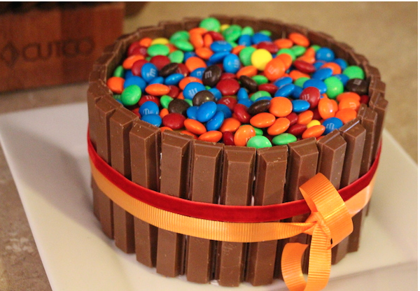 Chocoholic’s (not-so-anonymous) Cake